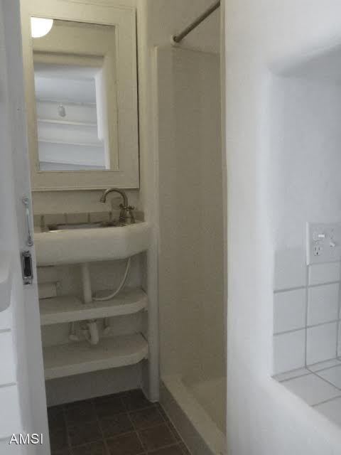 Building Photo - Studio, 1 bath House - 4042 22nd Street