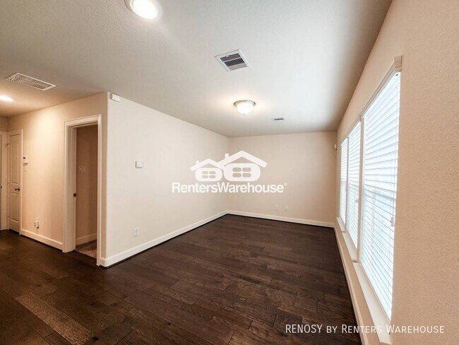 Building Photo - 10717 Madden Oaks Pl