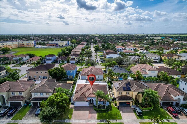 Foto del edificio - 15822 SW 140th St