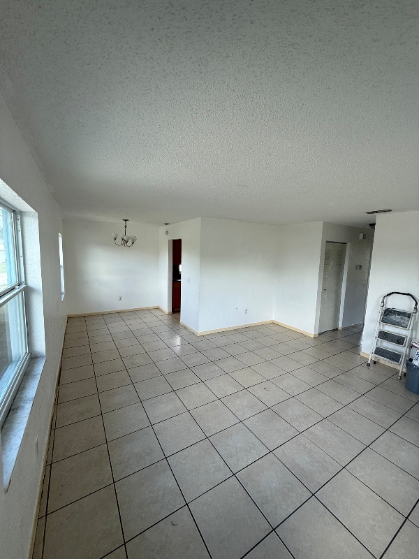 Building Photo - 412 Century Blvd