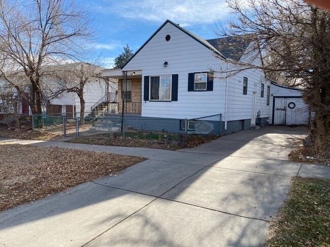 Foto del edificio - 2 Bed / 2 Bath Home - Close to UNC