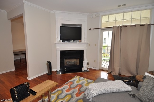 Building Photo - 216 Turlington Ct