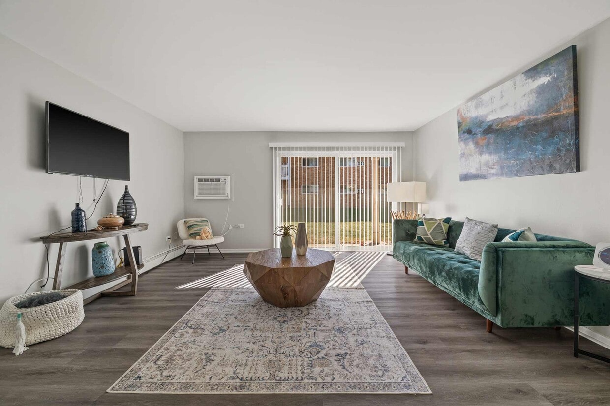 Primary Photo - The Preserve at Woodfield