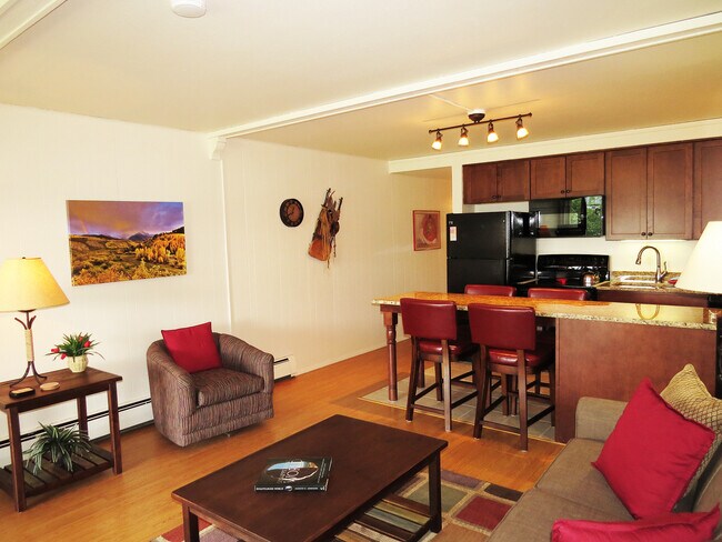 Foto del edificio - Winter Seasonal Rental- Lake Dillon Condos 111