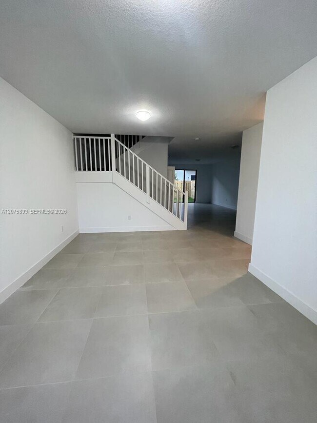 Building Photo - 13641 SW 157th Pl