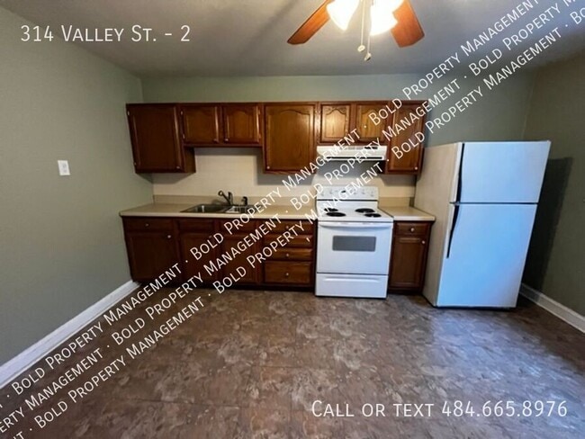 Building Photo - 314 Valley St.-2