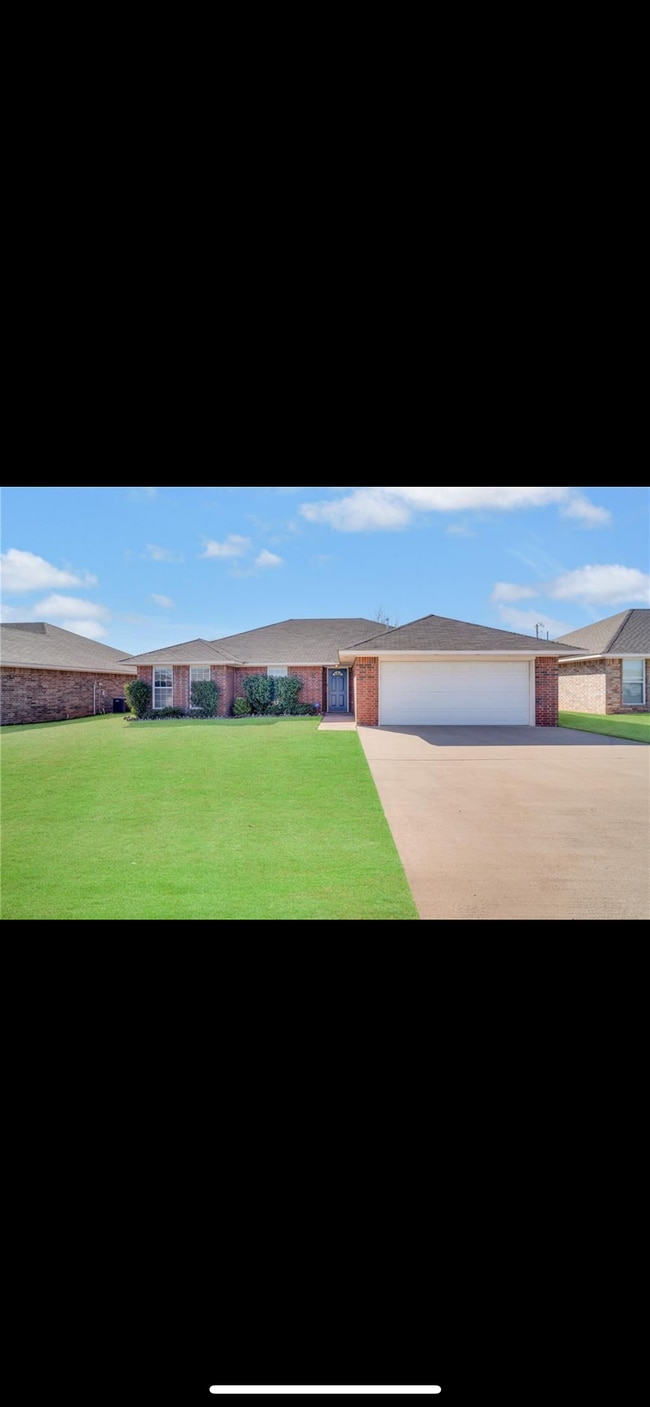 Building Photo - 1509 Sommerset Pl