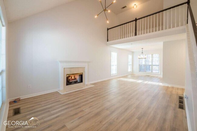 Building Photo - 7225 Walnut Mill Landing
