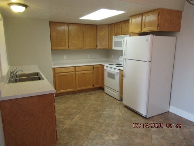 Foto del edificio - 1311 W 1480 N St