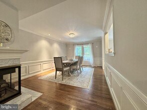 Building Photo - 12121 Derriford Ct