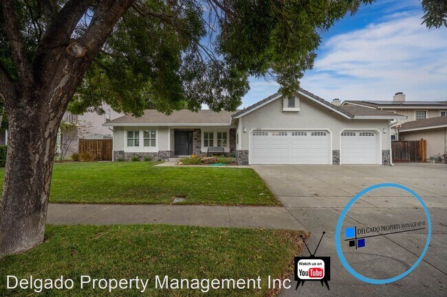 Building Photo - 4 br, 2.5 bath House - 478 Oakwood Circle