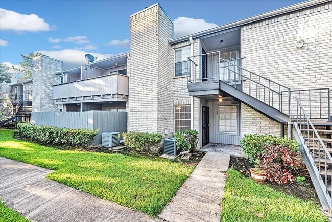 Foto del edificio - 9700 Leawood Blvd