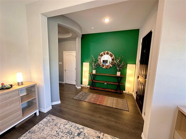 Foto del edificio - 465 Windy Knoll Rd