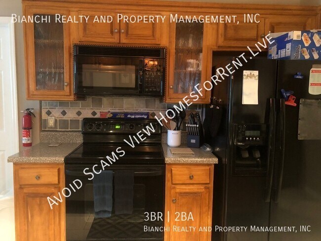 Building Photo - Exquisite Clearwater Home with Private Poo...