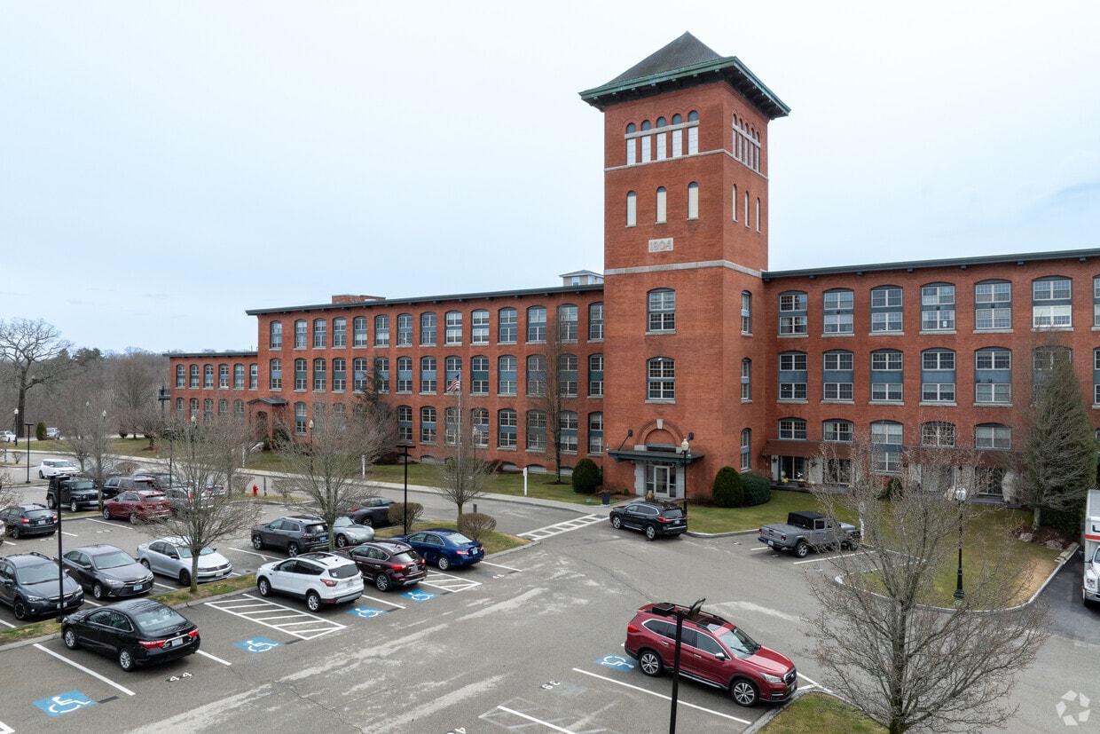 High Rocks Condominiums High Rocks Condominiums - 0 Units Available for Rent | North Smithfield ...