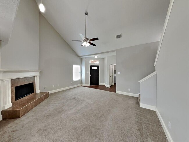 Building Photo - 18432 Sunrise Oaks Ct