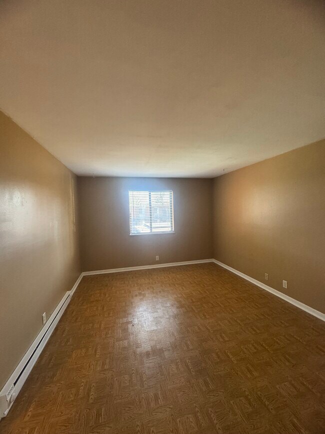 2134 Fairfax Ave Unit E14, Nashville, TN 37212 Condo for Rent in