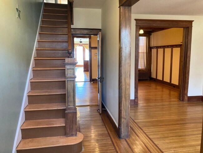 Building Photo - 3120 19th St NW