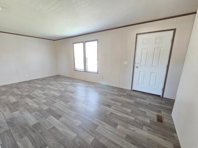 Foto del edificio - 299 Tamarack