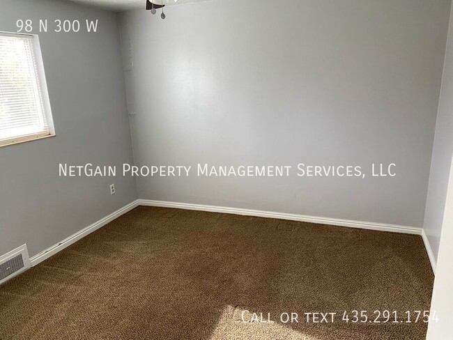 Building Photo - 98 N 300 W