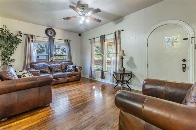 Foto del edificio - 2200 Montrose St