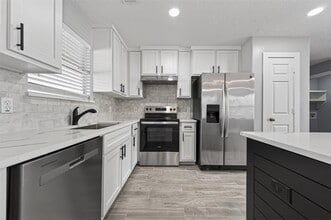 Building Photo - 4922 Comal River Loop