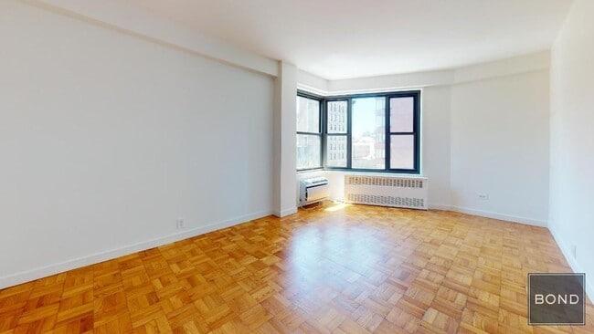 Building Photo - 145 Fourth Avenue