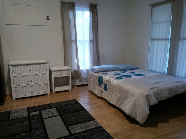 Foto del edificio - Large Studio apartment in Syracuse NY for ...