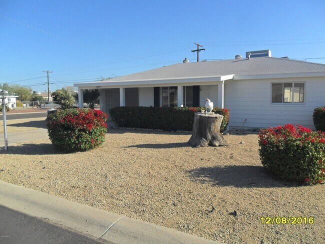 Foto del edificio - 11363 N 113th Ave