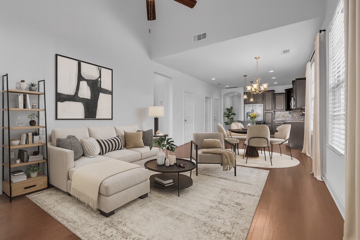 Living/ Dining area - 2000 Bungalow Dr