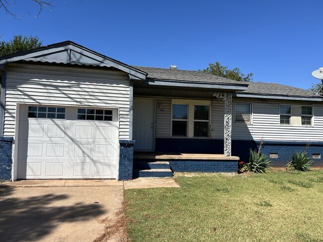 Photo - 605 SE 72nd St House