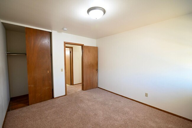 Interior Photo - LIBERTY VALLEY APARTMENTS