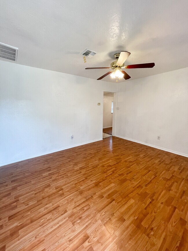 Foto del edificio - 2806 SW G Ave