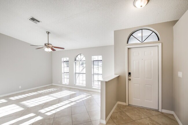 Foto del edificio - 487 SW 169th Terrace