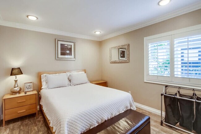 Foto del edificio - 3764 Bayside Ln