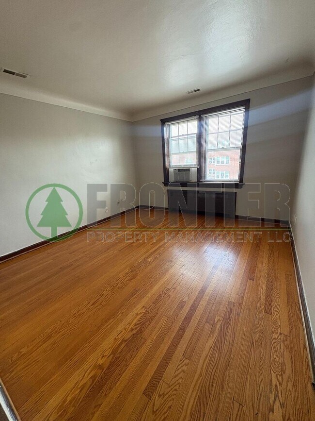Foto del edificio - 3914 Chippewa St