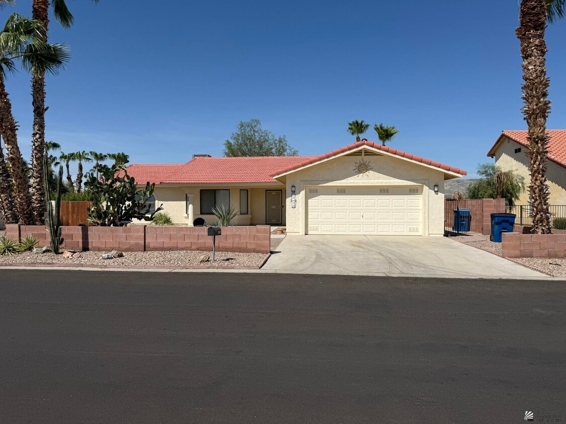 Foto principal - 10636 S Del Vista Dr