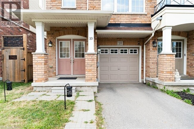 Building Photo - 10 Kenridge Terr
