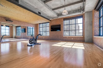 Interior Photo - Salt Lake Crossing