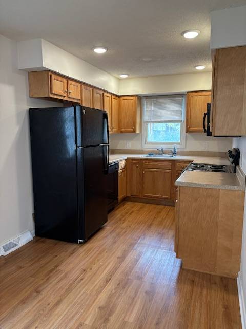 Foto del edificio - 1824 Albany St