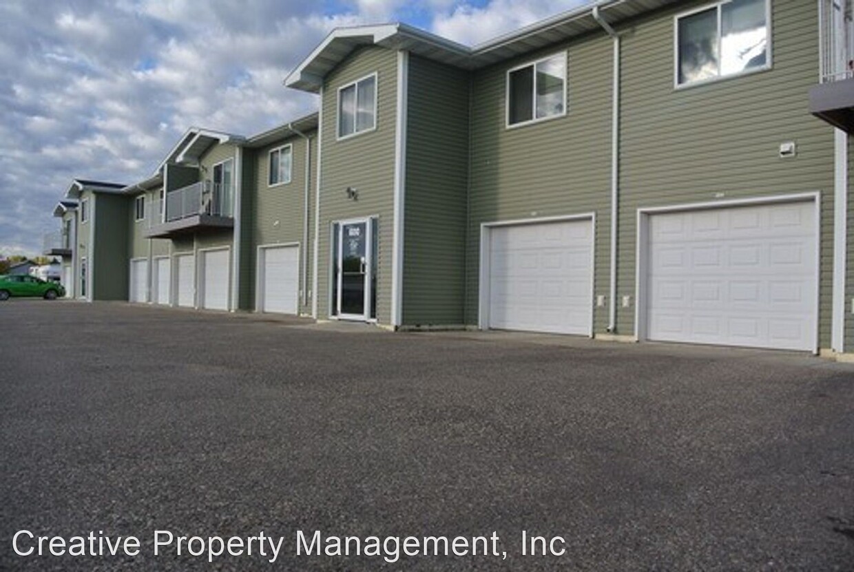Foto principal - 600 31st Ave SW