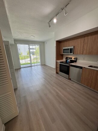 Building Photo - 15501 NW 2nd Pl