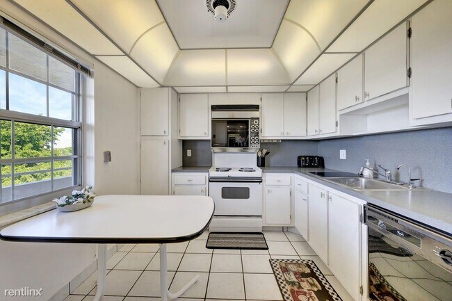 Foto del edificio - 3 br, 2 bath House - 3850 Oaks Clubhouse D...