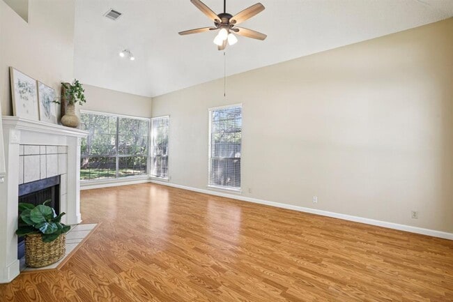 Building Photo - 2812 Little Elm Trail