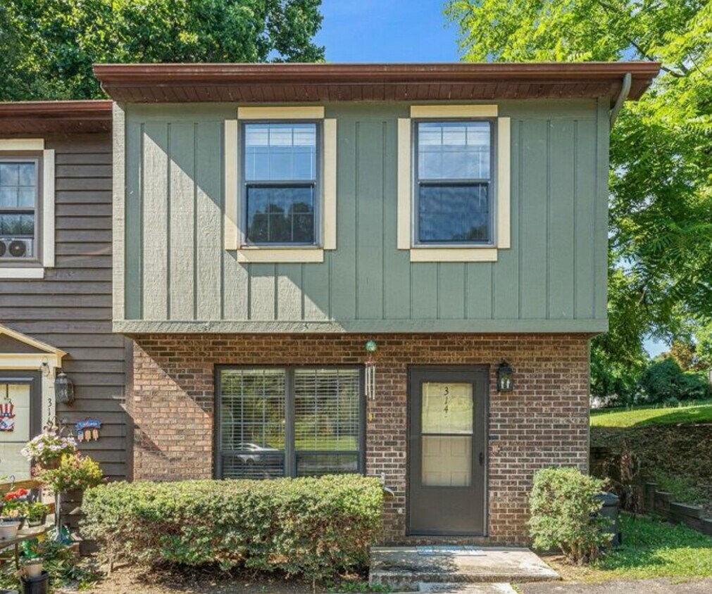 Foto principal - 314 Old Hendersonville Hwy