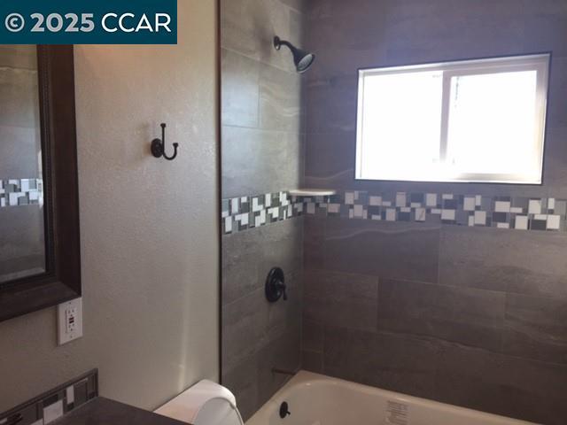 Building Photo - 4274 Armand Dr