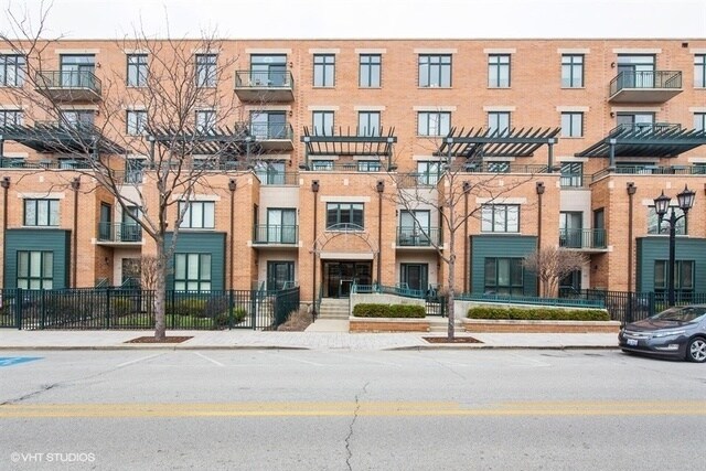 Primary Photo - 131 W Adelaide St