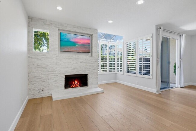 Foto del edificio - 88 Baycrest Ct