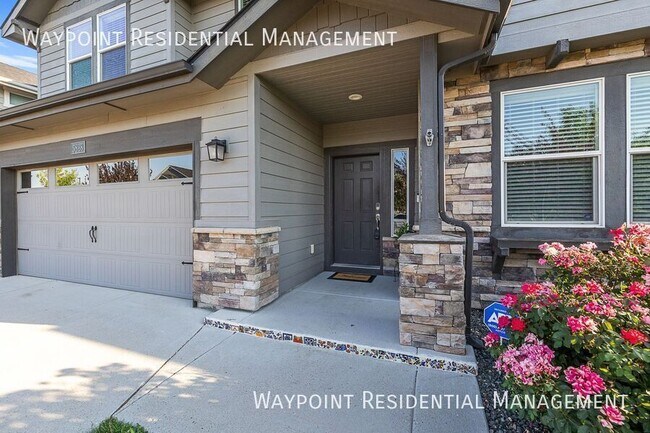 Foto del edificio - 5828 E Clear Ridge St