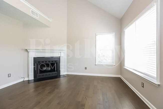 Foto del edificio - 1205 Sweetwater Pl